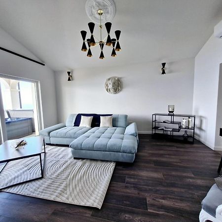 Sea View Luxury Apart Hotel Villa Conte With Swiming Pool And Romantic Spa Podstrana Esterno foto