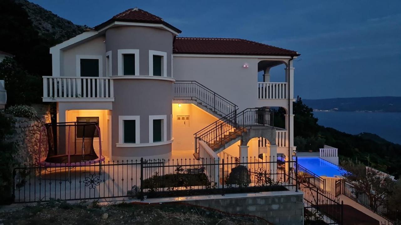 Sea View Luxury Apart Hotel Villa Conte With Swiming Pool And Romantic Spa Podstrana Esterno foto