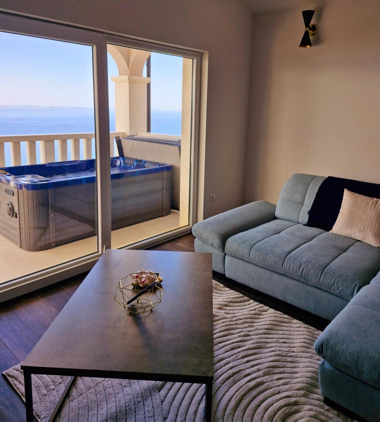 Sea View Luxury Apart Hotel Villa Conte With Swiming Pool And Romantic Spa Podstrana Esterno foto